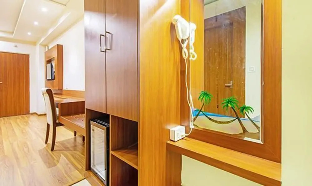 Бангалор: FabHotel Grand View Inn