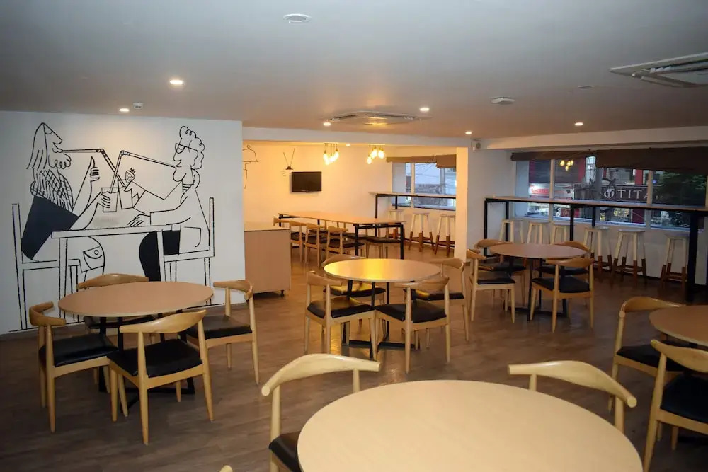Секундерабад: FabHotel Asrani International