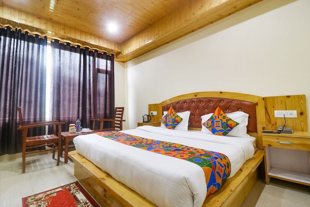 Манали: FabHotel Castle Rock