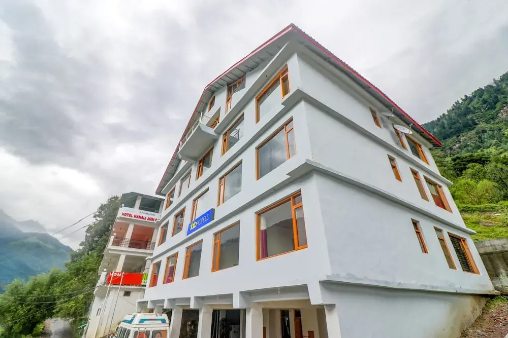 Манали: FabHotel Castle Rock