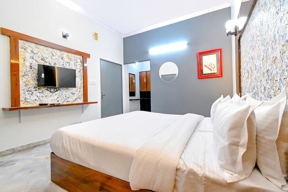 Джайпур: Fabhotel Classic Holiday
