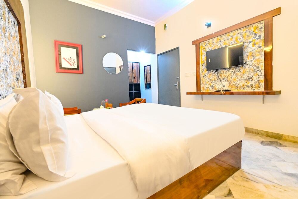 Джайпур: Fabhotel Classic Holiday
