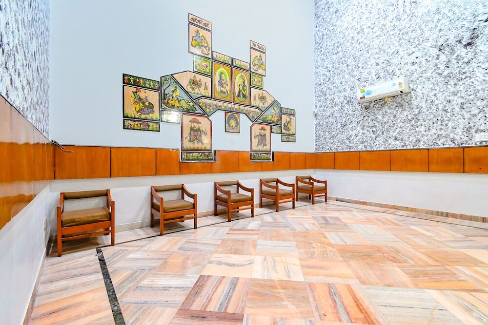 Джайпур: Fabhotel Classic Holiday