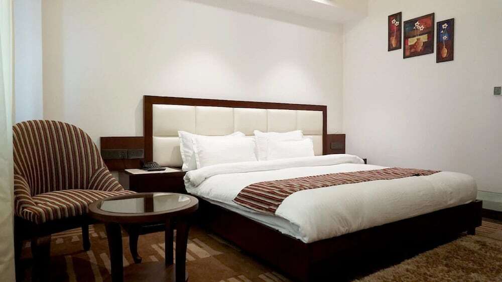 Амбала: The Altruist Citi Plaza Ambala