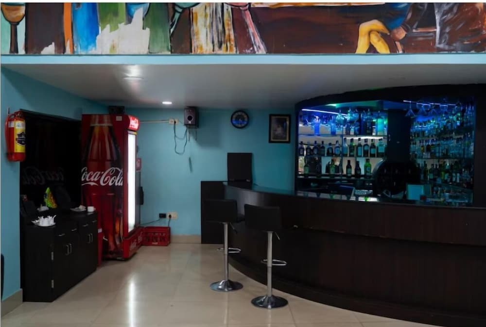 Дургапур: Hotel Rio Inn Trimbakeswer