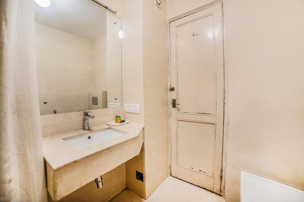 Нью-Дели: Fabhotel Bmk Grand