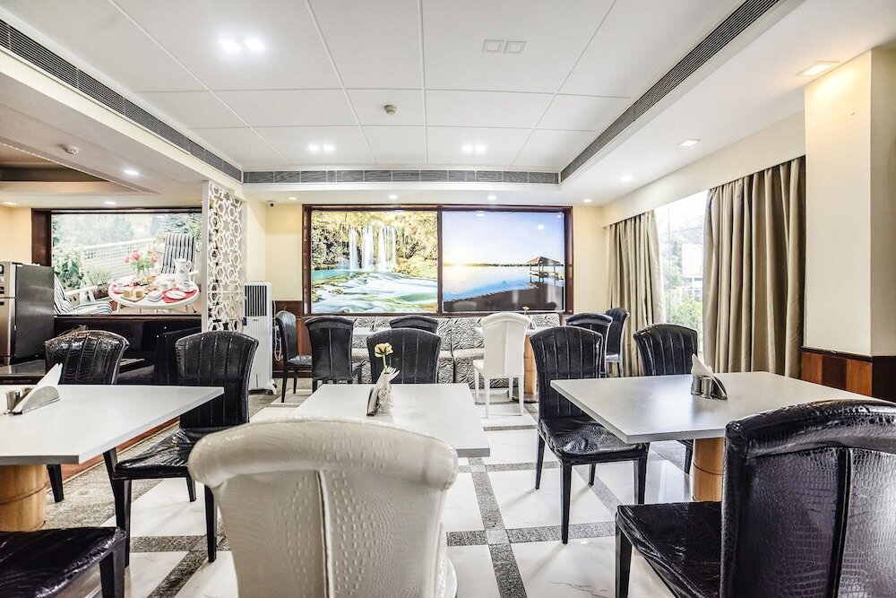 Нью-Дели: Fabhotel Bmk Grand