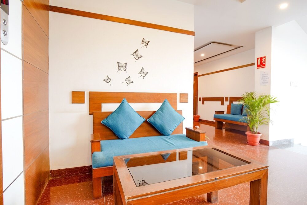 Бангалор: FabHotel Emirates Suites