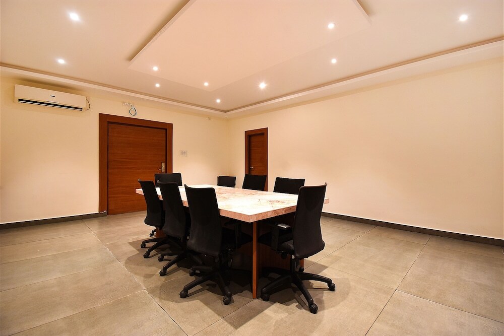 Бангалор: Fabhotel High Rise