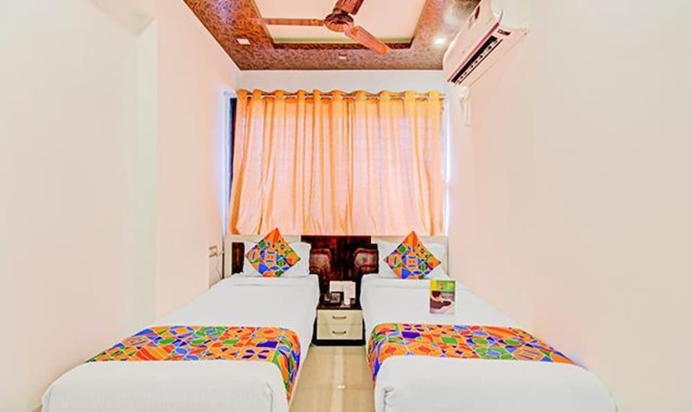 Чакан: Fabhotel Renuka Executive