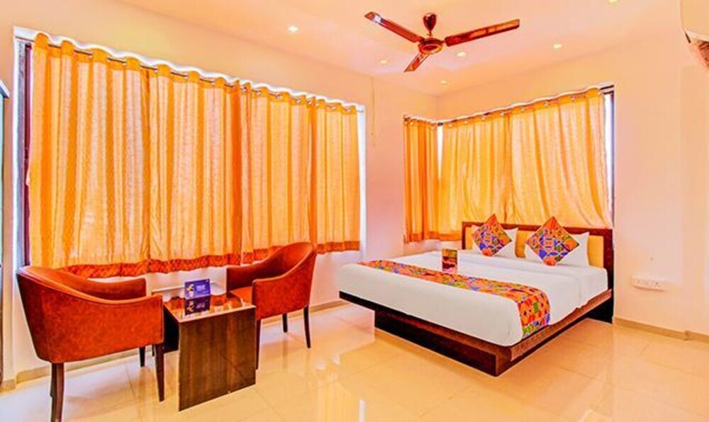 Чакан: Fabhotel Renuka Executive