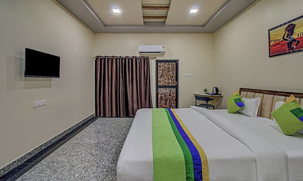 Чандрапур: Treebo Royal, Chandrapur