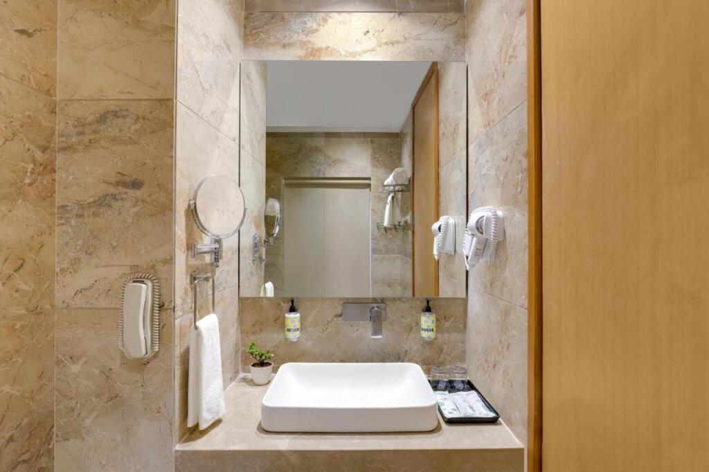 Агра: Lemon Tree Hotel Agra