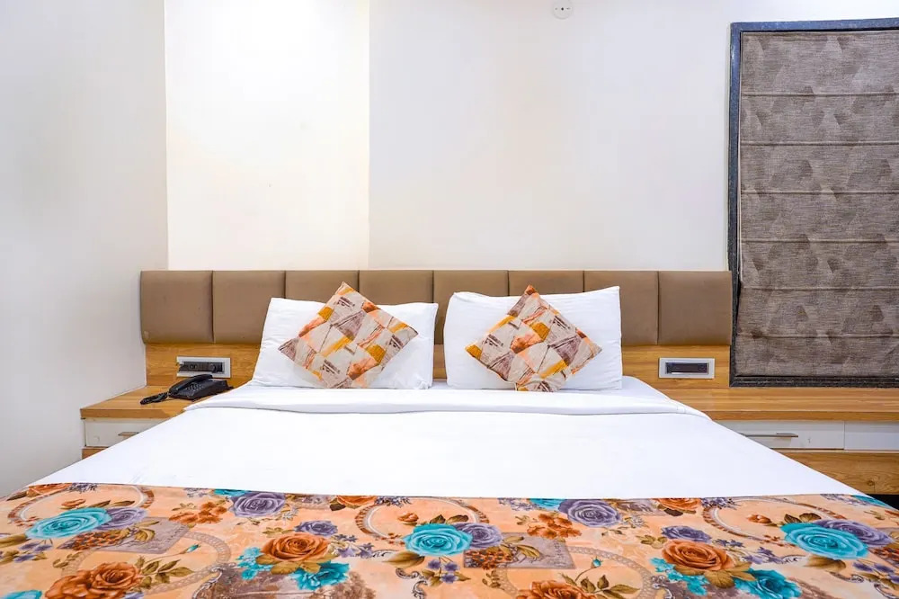 Бхопал: FabHotel Jewel Palace