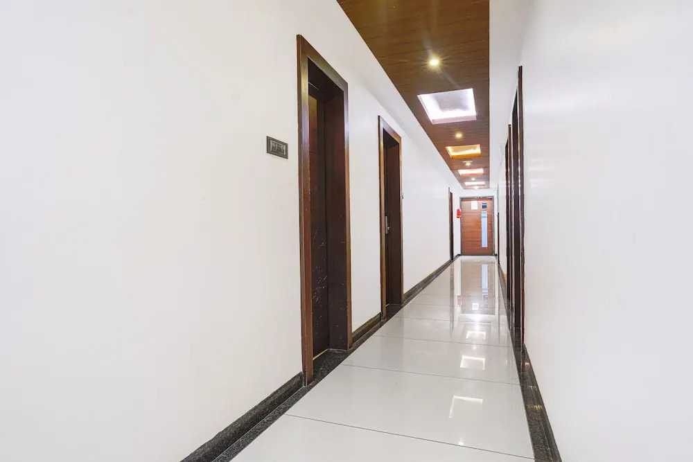 Бхопал: FabHotel Jewel Palace