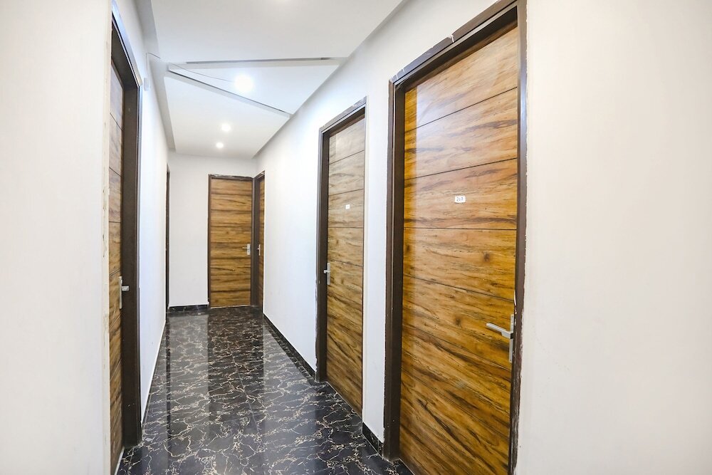 Нойда: Fabhotel F9 Sector 19
