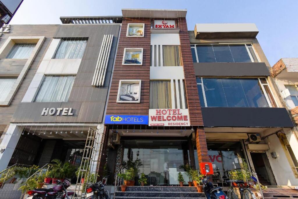 Чандигарх: FabHotel Welcome Residency