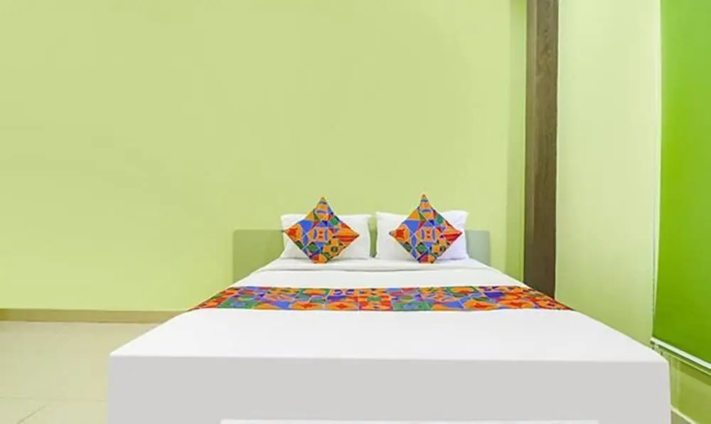 Хидерабад: Fabexpress Airport Stay Inn