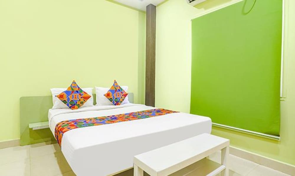 Хидерабад: Fabexpress Airport Stay Inn