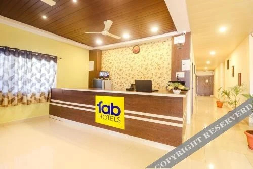 Хидерабад: Fabexpress Airport Stay Inn