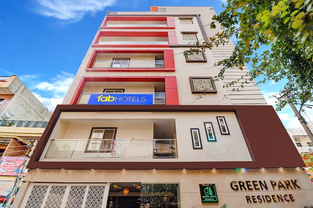 Бангалор: Fabhotel Green Park Residency