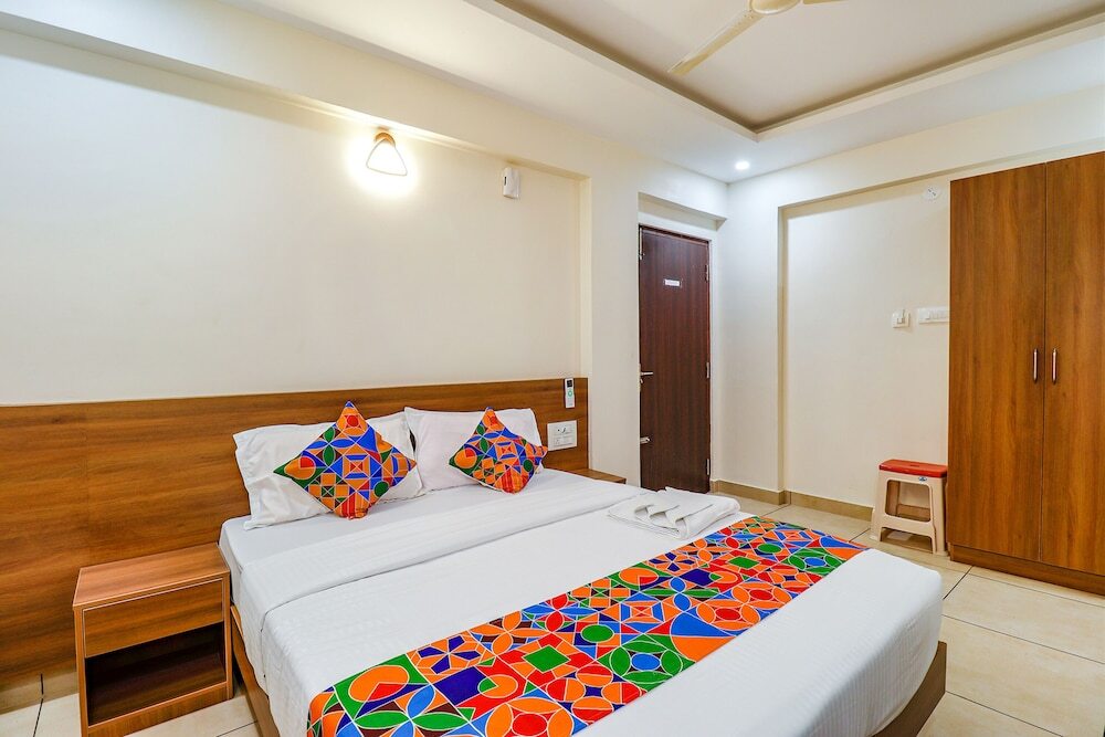 Бангалор: Fabhotel Green Park Residency