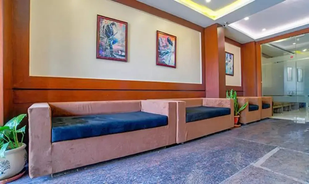 Индаур: FabHotel Grand Raj