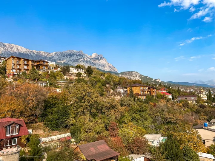 Алупка: Меблированные комнаты Форест