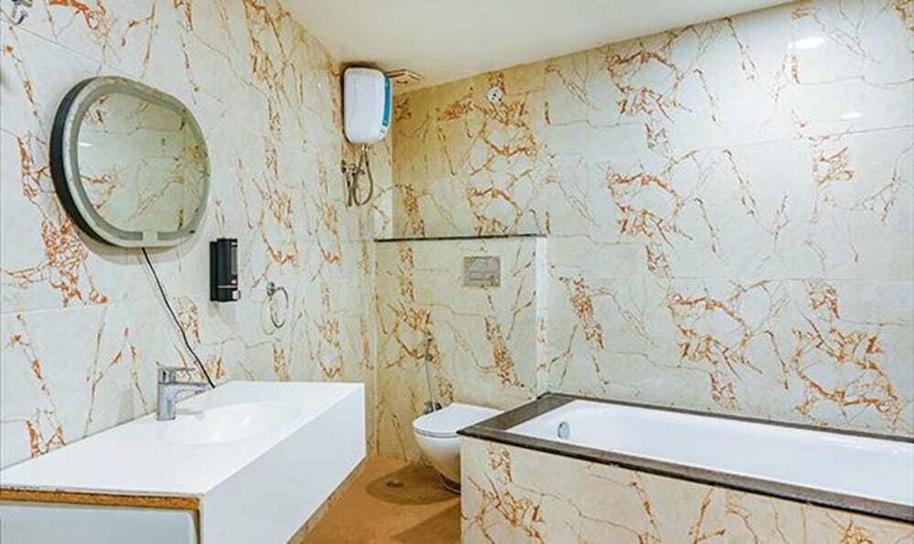 Бхопал: Fabhotel Shubh Shaleen Springs