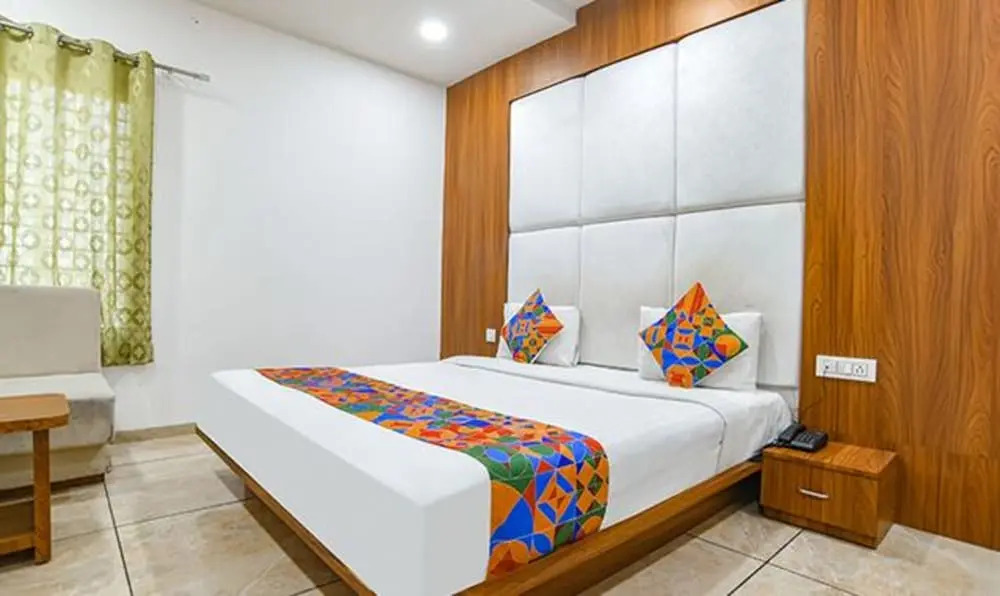 Индаур: Fabhotel Right Choice