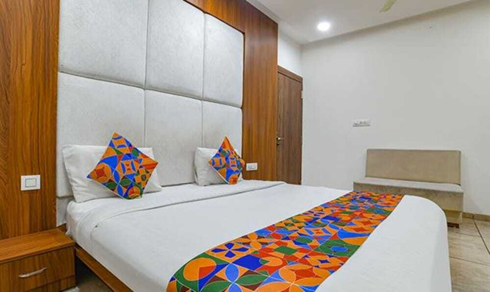 Индаур: Fabhotel Right Choice