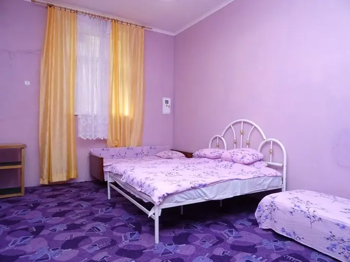 Алупка: Гостевой Дом Уютный Дом
