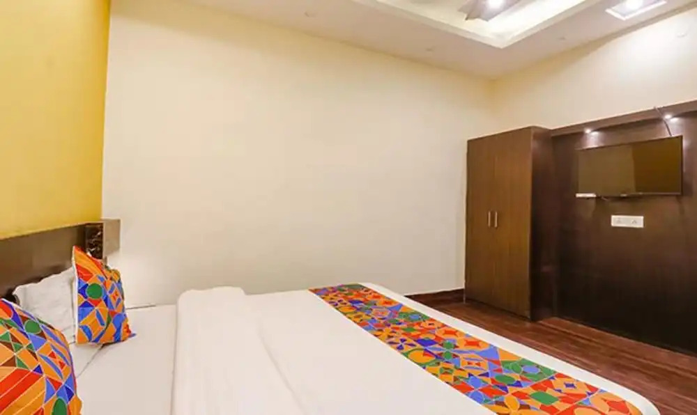 Гвалиор: FabHotel Ambika Dx