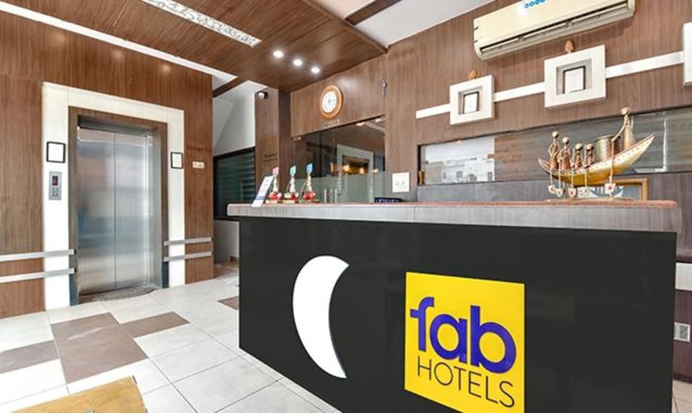 Джайпур: Fabhotel Rushank Residency