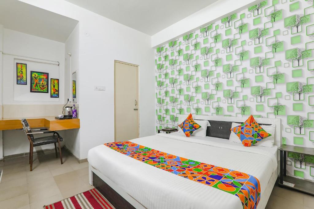 Патна: Fabexpress Ashiyana Inn
