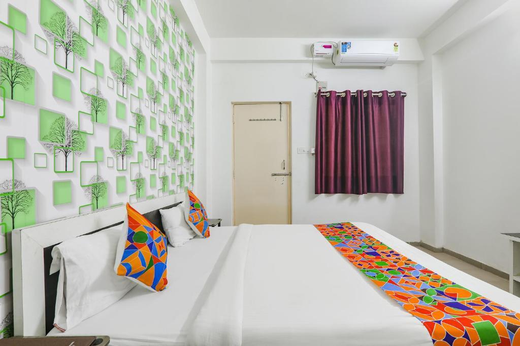 Патна: Fabexpress Ashiyana Inn