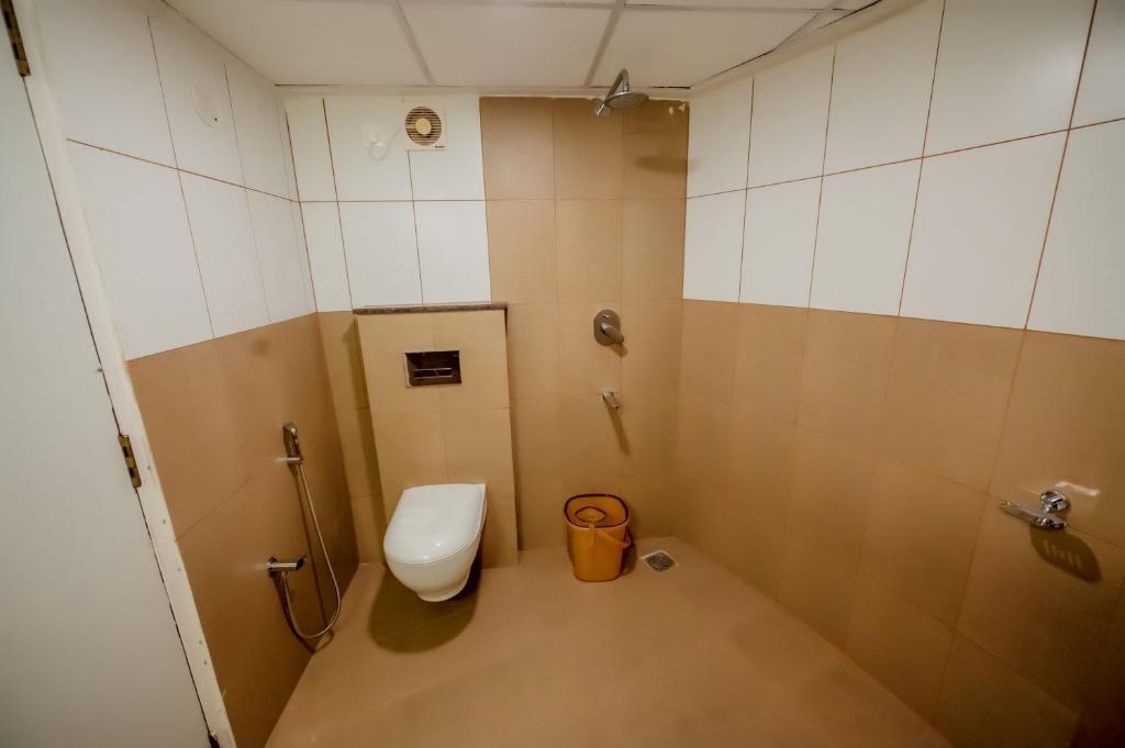 Мангалур: Hotel Heraa International