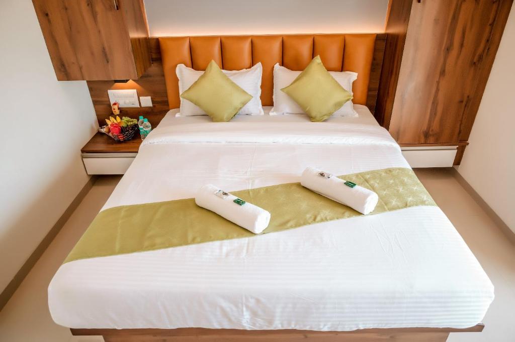 Мангалур: Hotel Heraa International