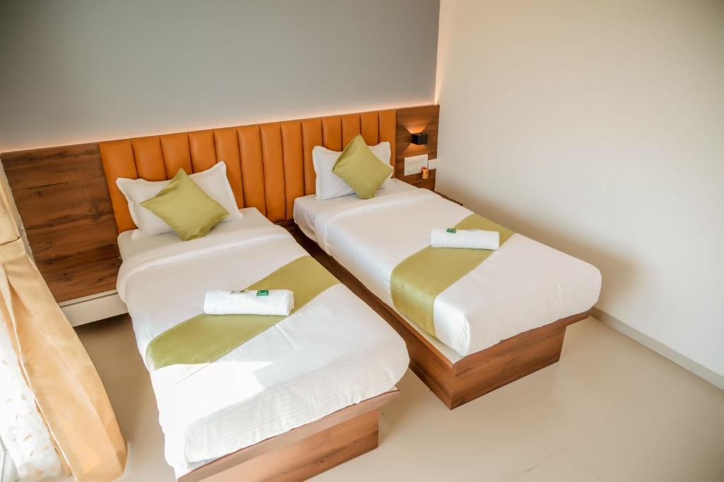 Мангалур: Hotel Heraa International