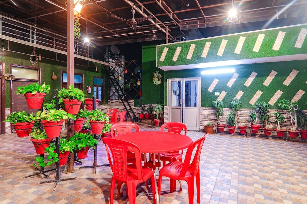 Канпур: Fabhotel The Villa