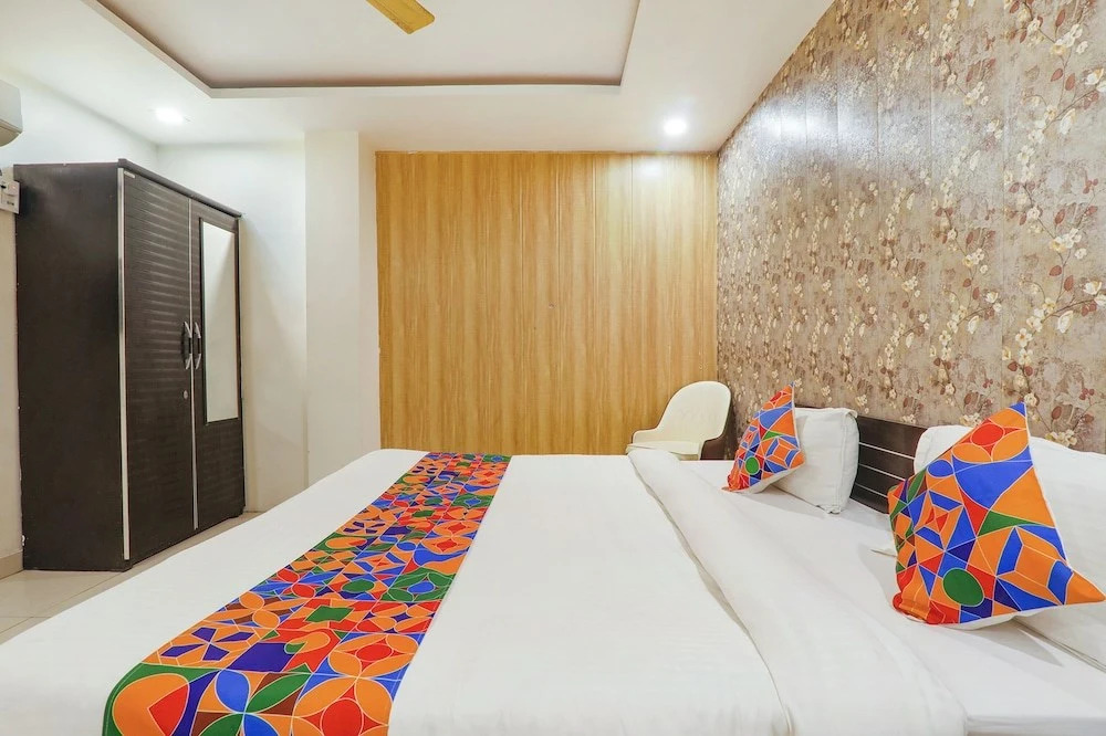 Канпур: Fabhotel The Villa