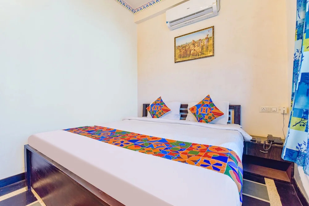 Удаипур: Fabhotel Achrol Palace