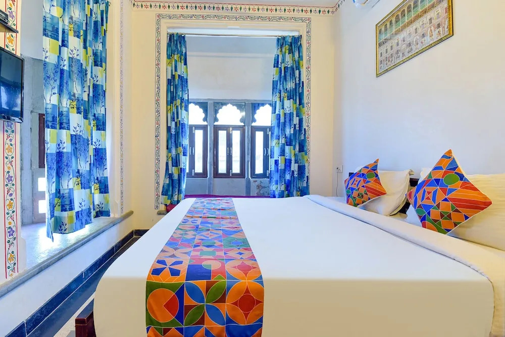 Удаипур: Fabhotel Achrol Palace