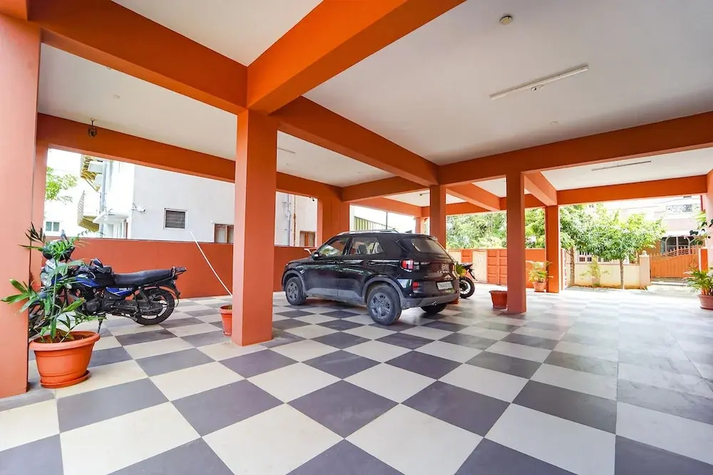 Коимбатур: FabHotel Virksham Thrivyn