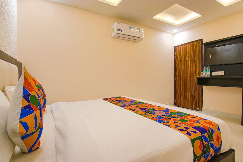 Зиракпур: Fabhotel Palm Plaza