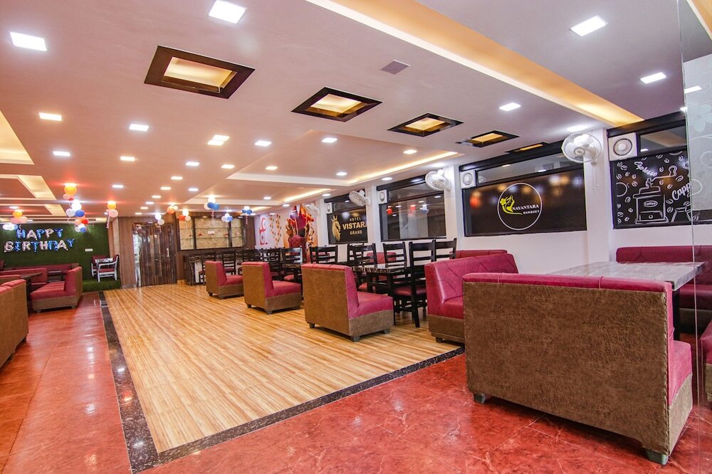 Бахадрабад: FabExpress Vistara Grand
