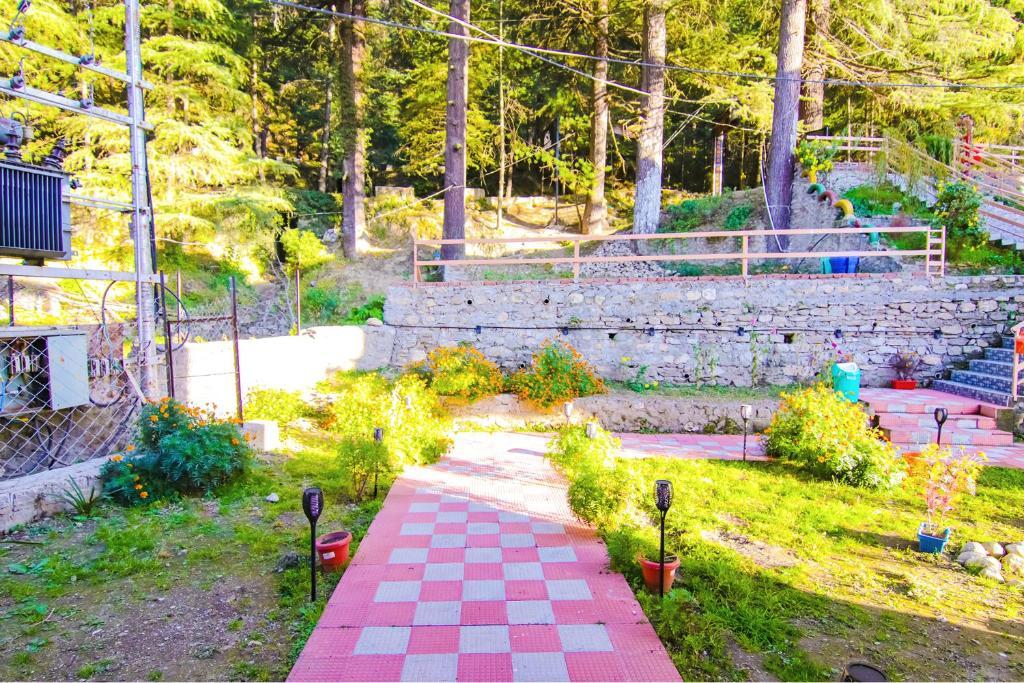 Манали: Fabhotel Sukoon Chalet