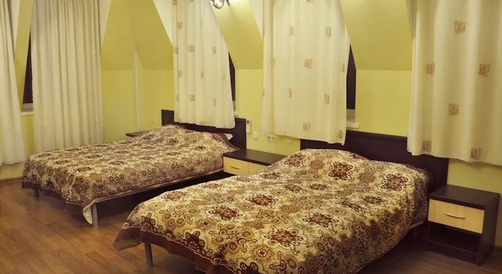 Алупка: Park Hotel Alubika
