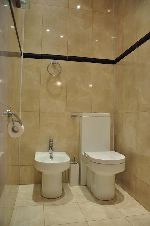 Алупка: Park Hotel Alubika