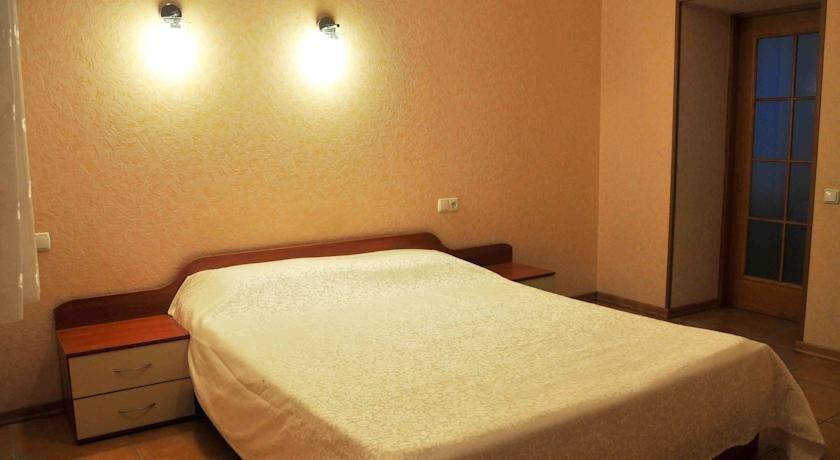 Алупка: Park Hotel Alubika